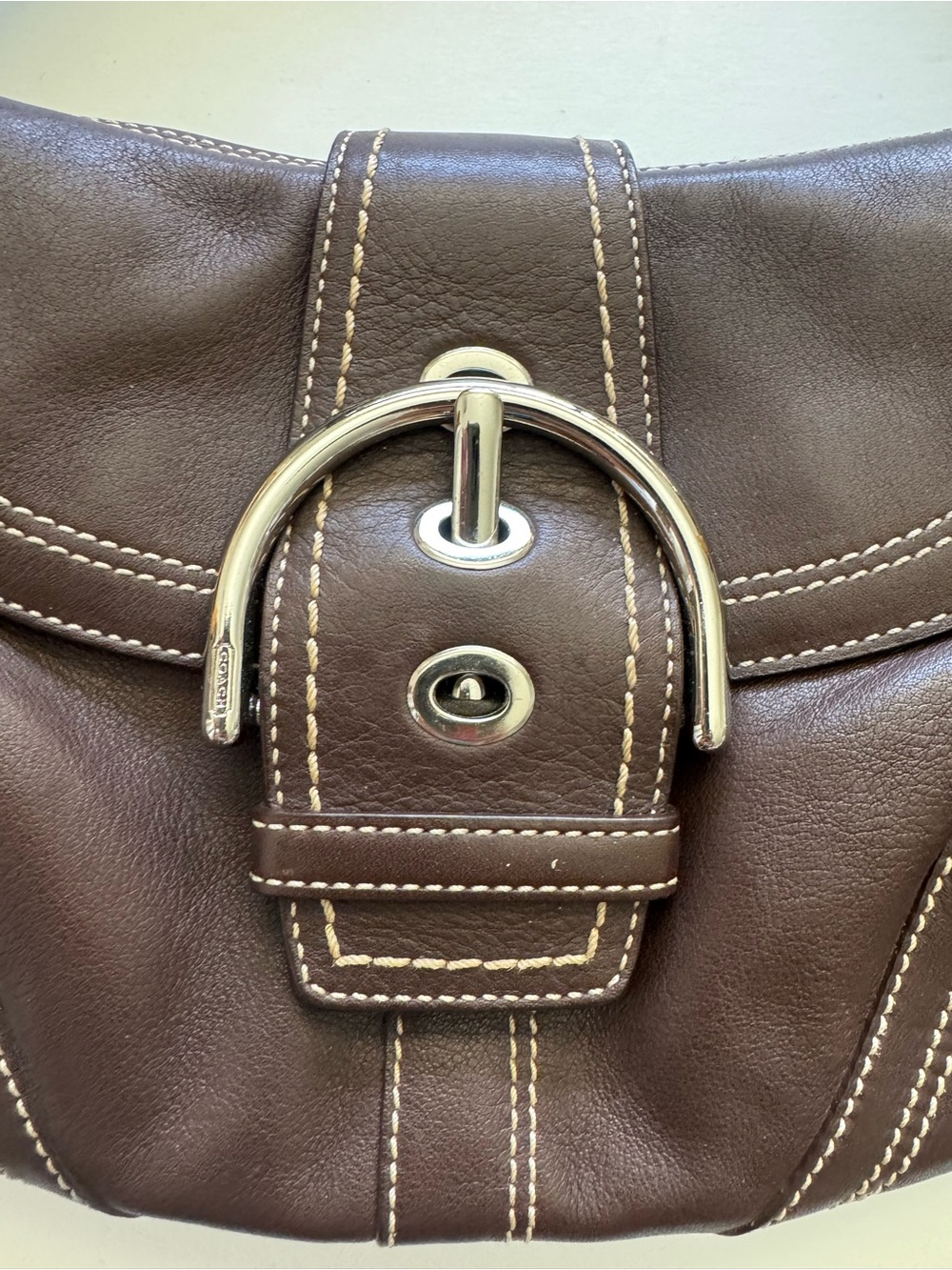 Coach Vintage Soho Brown Leather Shoulder Bag with Buckle Detail - Picture 2 of 8